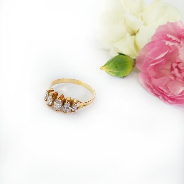 Sortija de compromiso